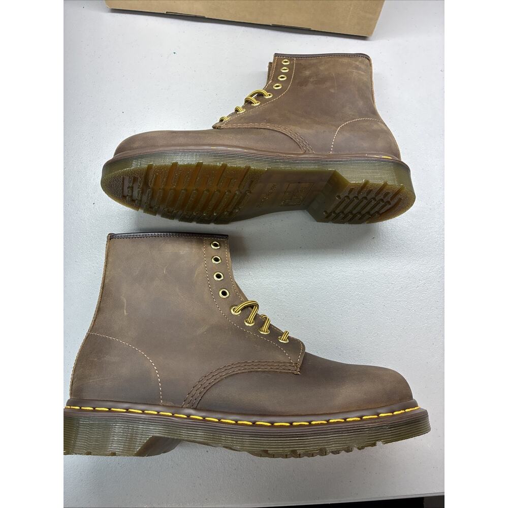 Dr. Martens Unisex 1460 Crazy Horse Leather 8 Eye Boot, Brown, 10 Women/9 Men - Picture 3 of 11